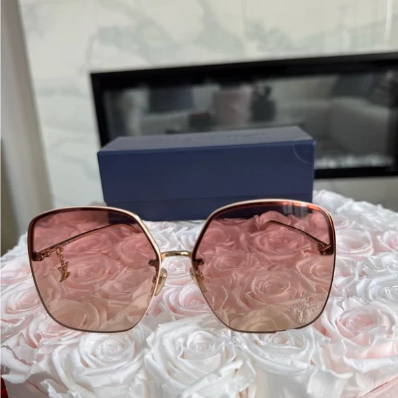 Louis Vuitton Glam Square sunglasses - Picture 5 of 10